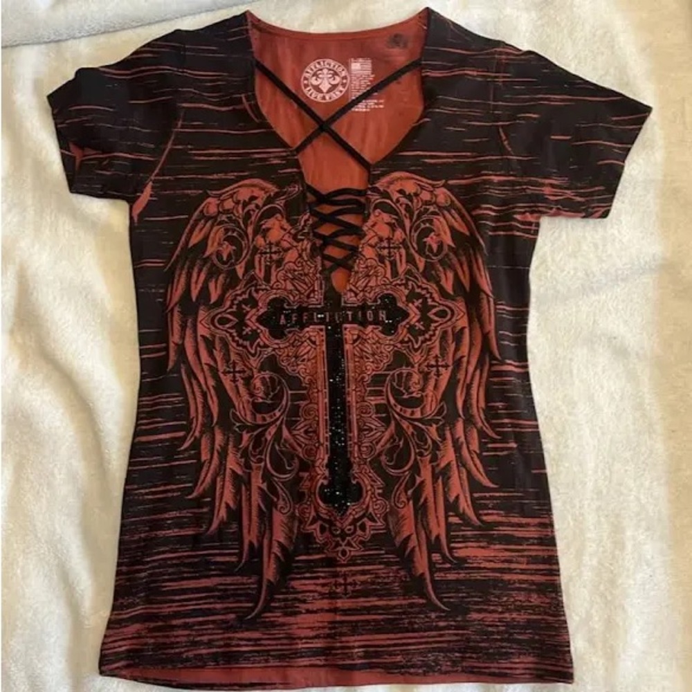 Affliction Women's Black and Red Graphic Top